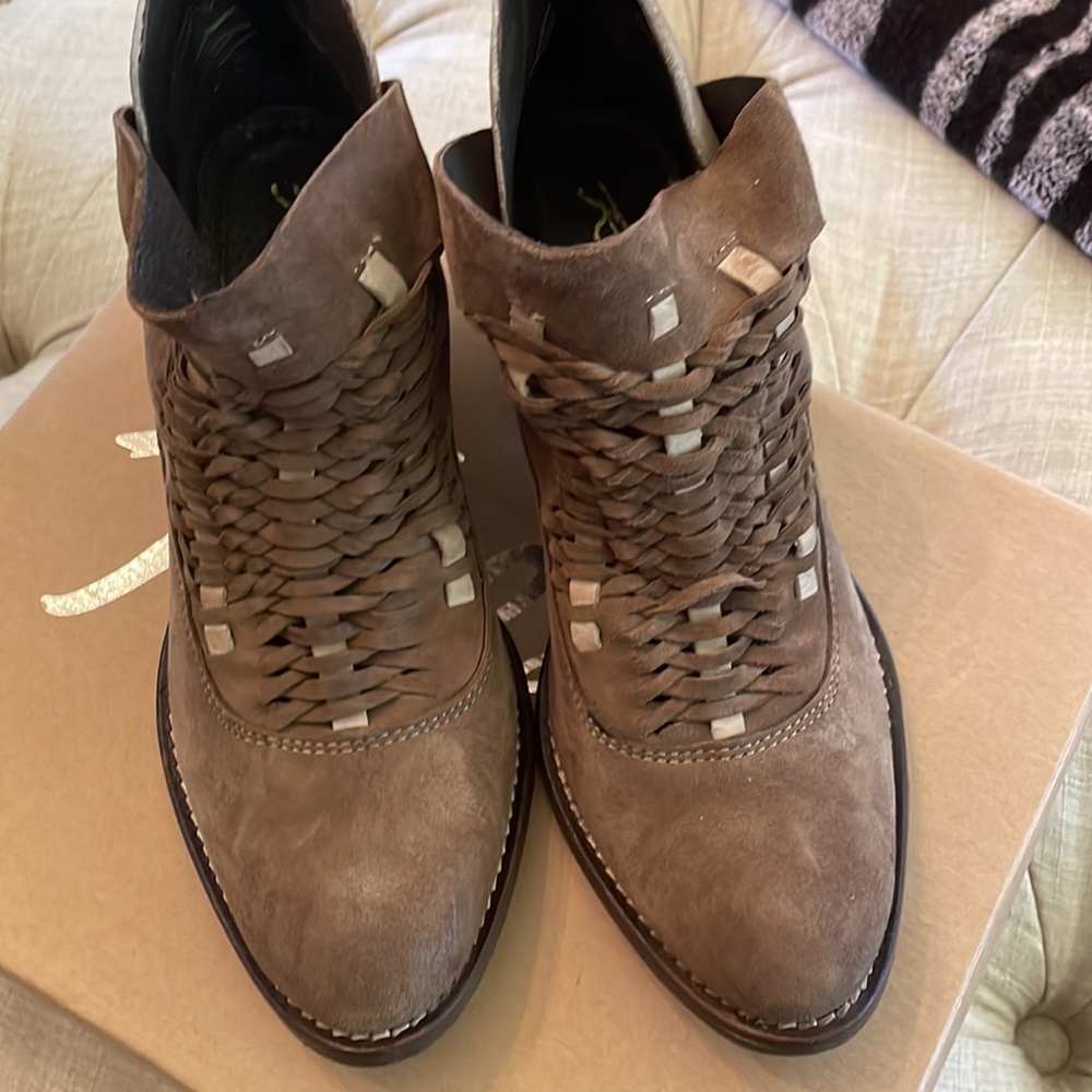 Rebels Brown Booties - image 2